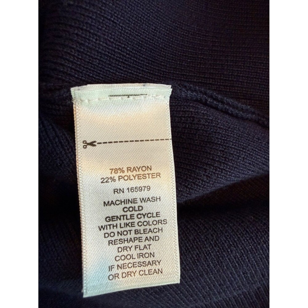 NWT Cable & Gauge Navy Sleeveless Crew Sweater Vest Tank White Scallop Trim XL - Picture 4 of 6